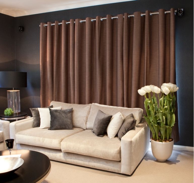 curtains.jpg
