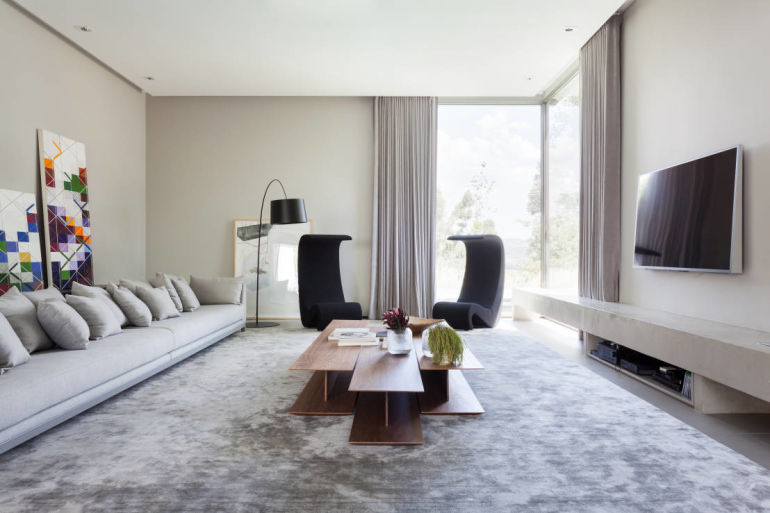 How To Declutter Your Living Space