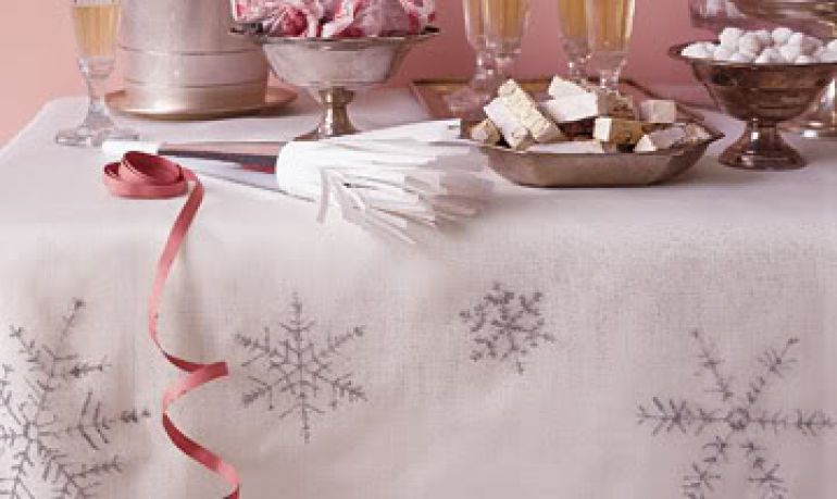 snowflake tablecloth