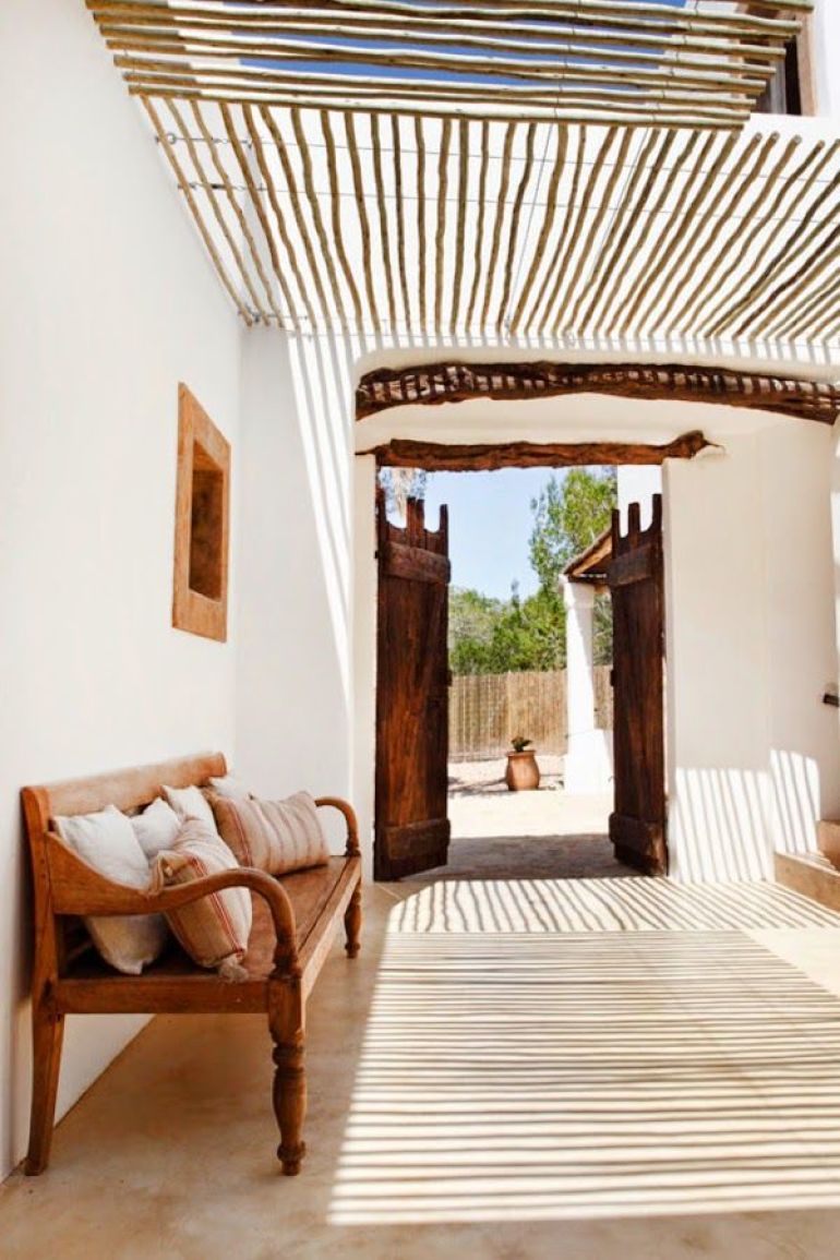 Stick shade structure