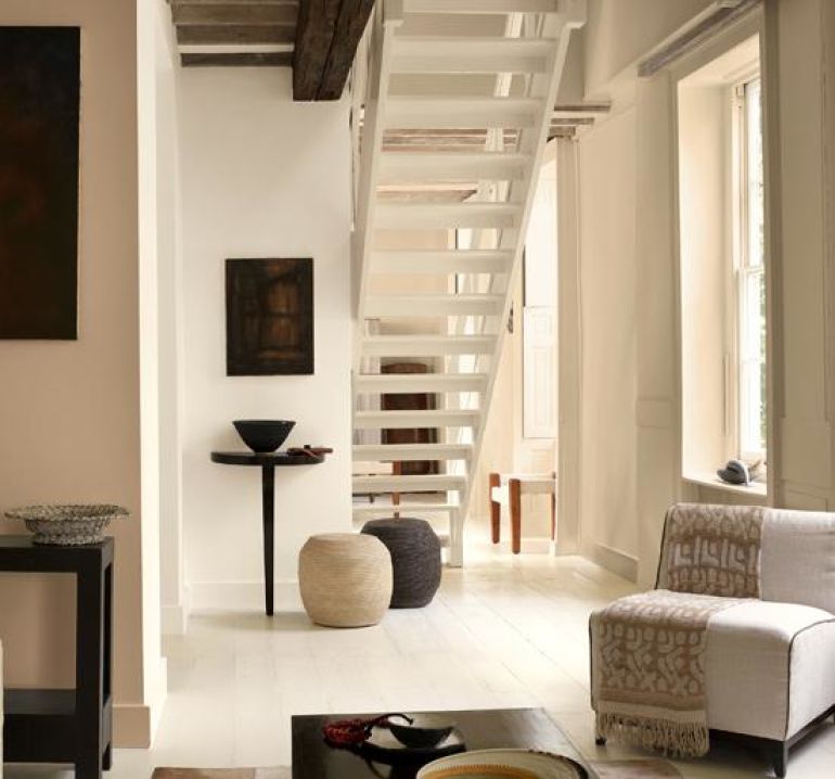C:\Users\ACoronad\Documents\Aiza C\♥\oDesk\for Danial\How to Style an All White Room\White Paint.jpg