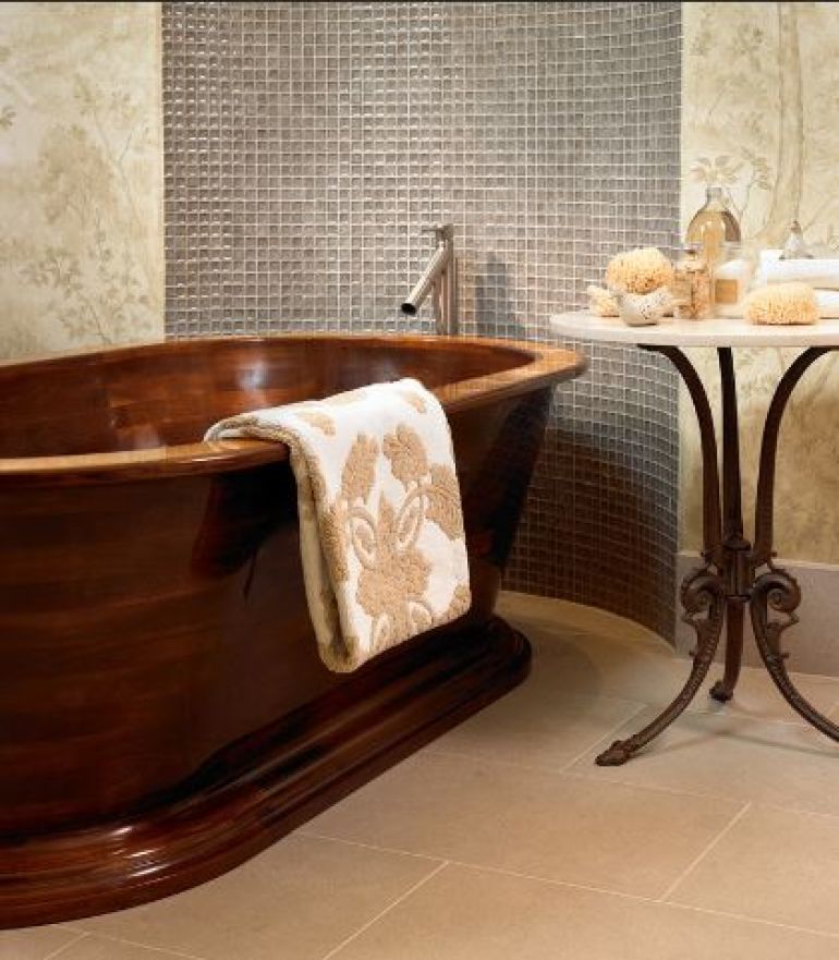 bathtub2.JPG