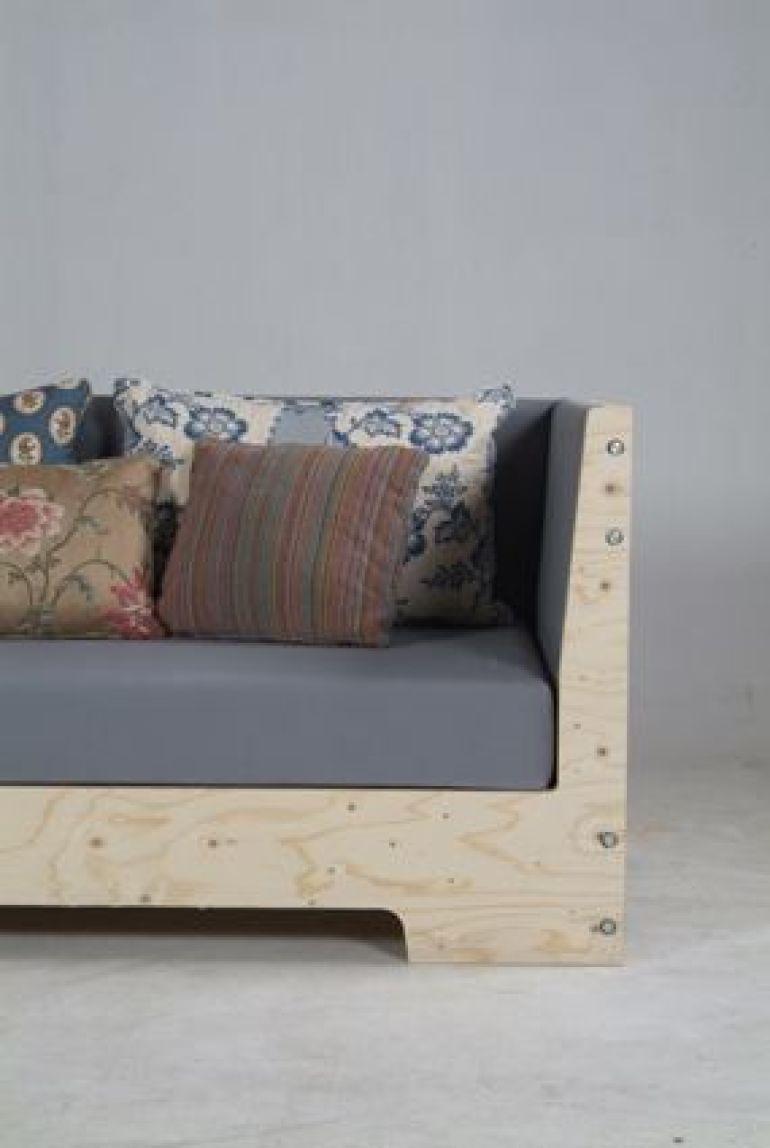 chair2.jpg