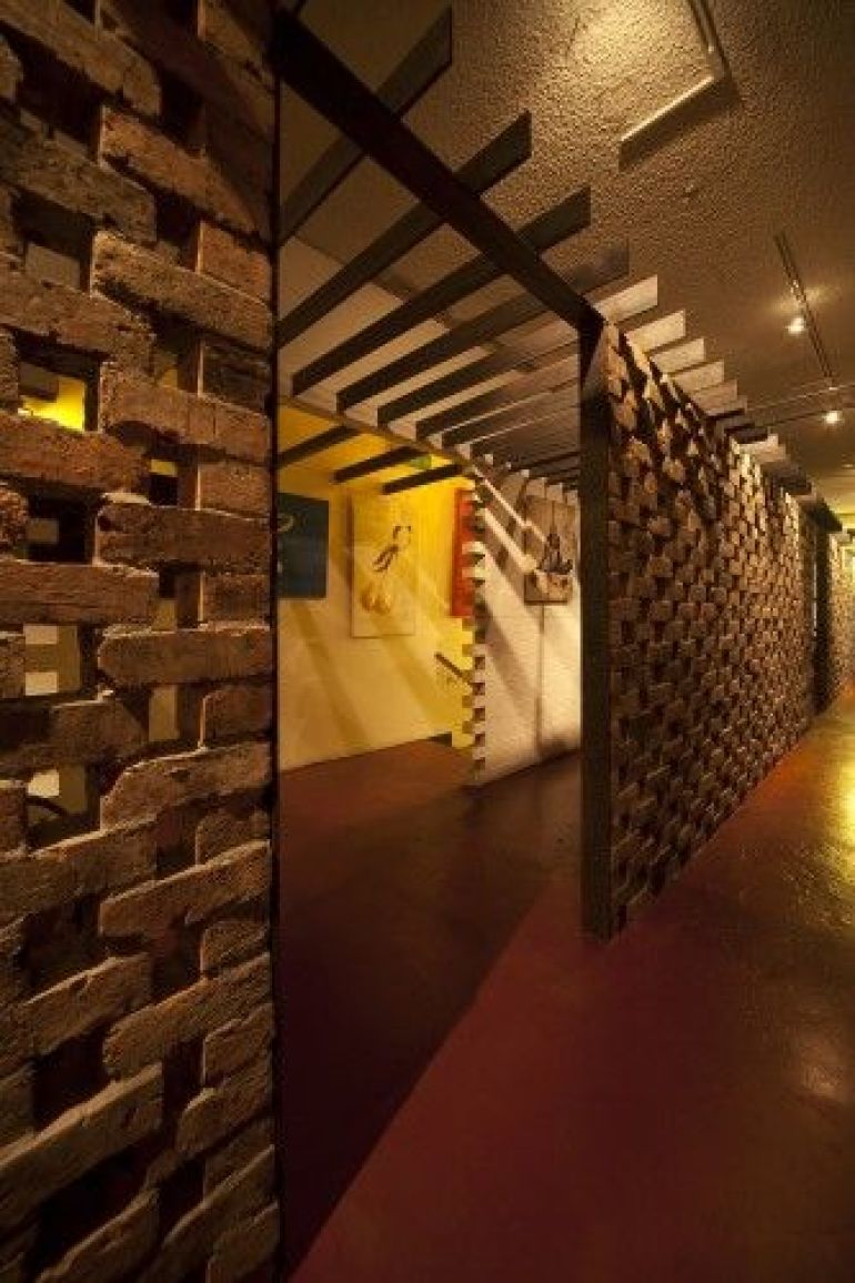 Recycled Brick Screen