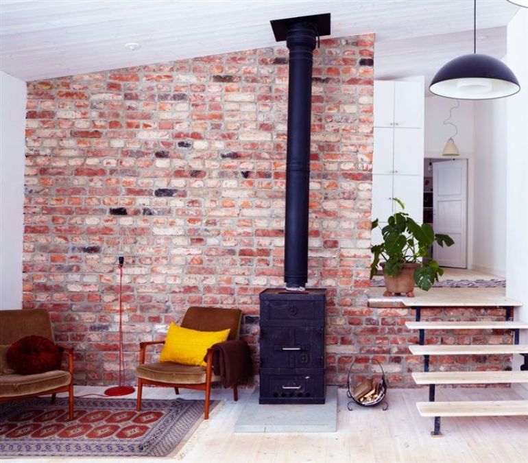 Recycled Brick Thermal Wall