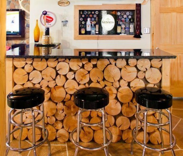Rustic Timber Bar (For the Wannabe Lumberjack's Man Cave)